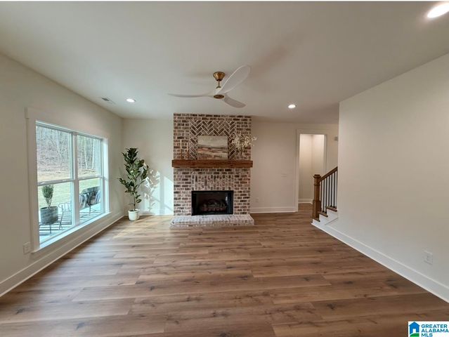 214 BRIARWOOD DRIVE, Columbiana, AL 35051