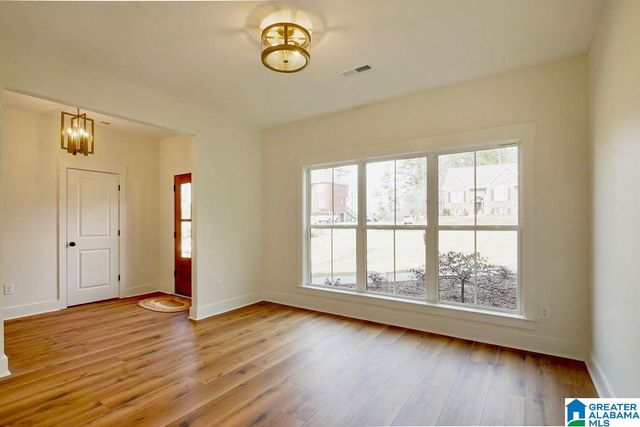 214 BRIARWOOD DRIVE, Columbiana, AL 35051