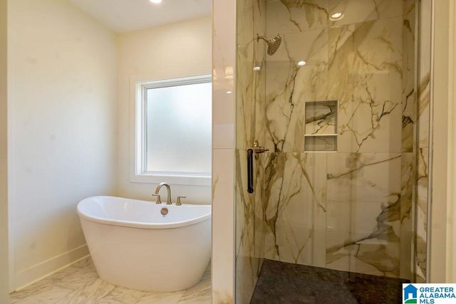 214 BRIARWOOD DRIVE, Columbiana, AL 35051