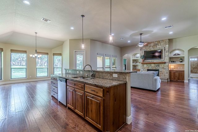 2628 Wolf Lair, New Braunfels, TX 78132