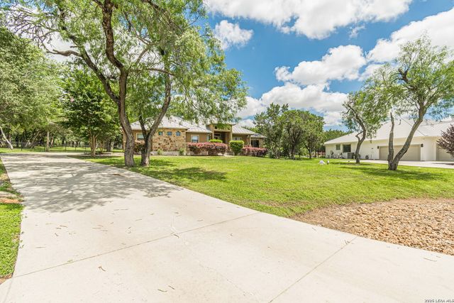 2628 Wolf Lair, New Braunfels, TX 78132