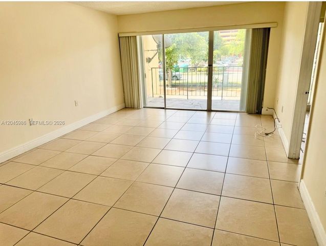 1975 W 44th Pl 203, Hialeah, FL 33012