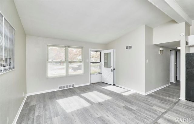 8701 Harold Drive, Berkeley, MO 63134