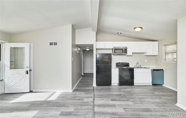 8701 Harold Drive, Berkeley, MO 63134