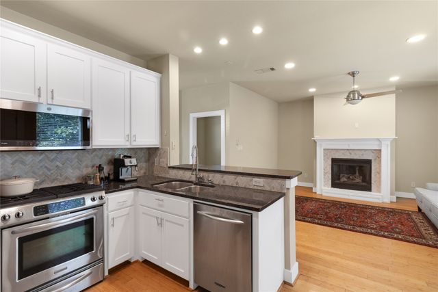 3915 Congress Avenue 200, Dallas, TX 75219