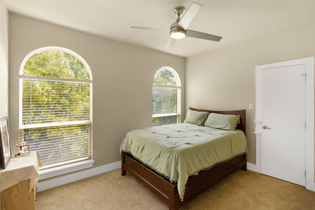 3915 Congress Avenue 200, Dallas, TX 75219