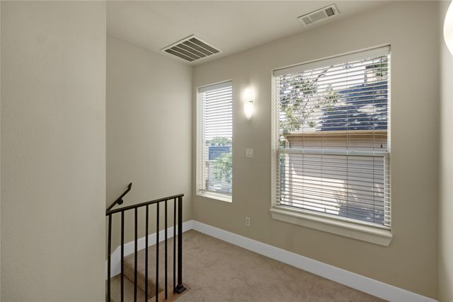 3915 Congress Avenue 200, Dallas, TX 75219