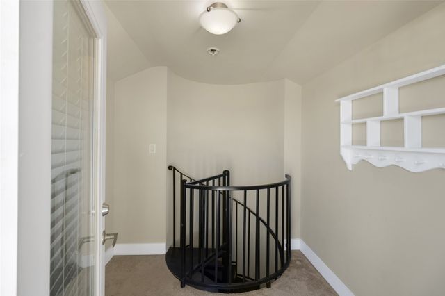 3915 Congress Avenue 200, Dallas, TX 75219