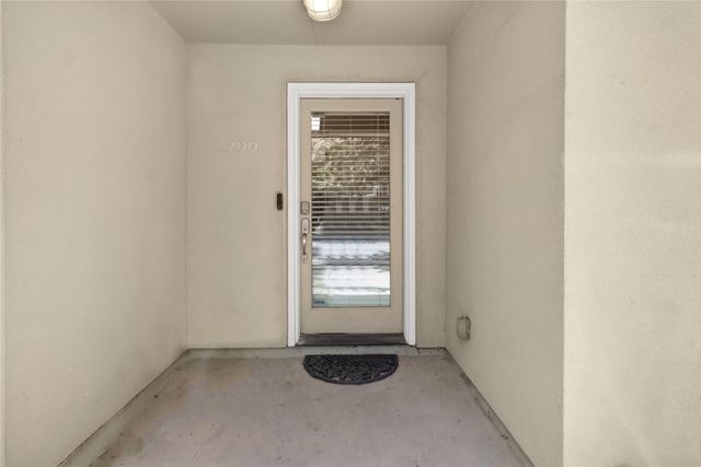 3915 Congress Avenue 200, Dallas, TX 75219