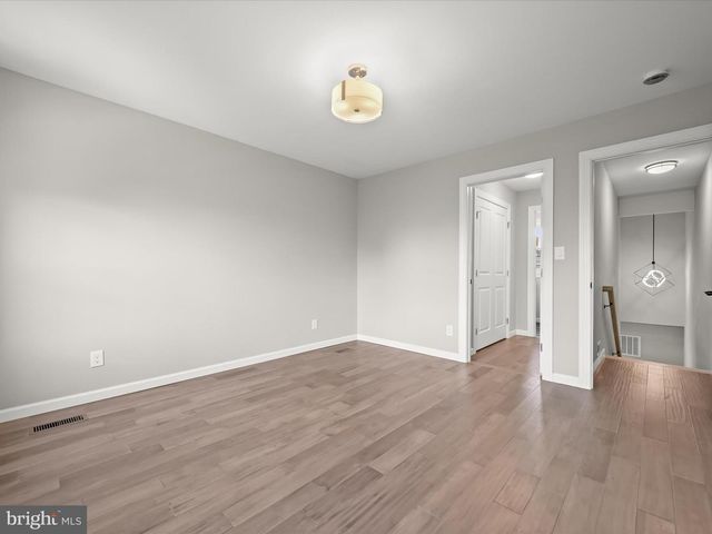 1015 S KENWOOD AVE, Baltimore, MD 21224