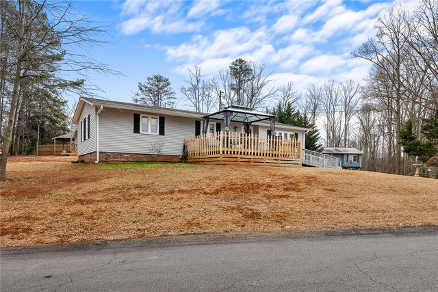 401 Margie Court, Seneca, SC 29678