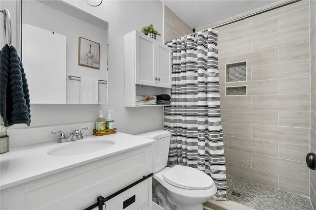 401 Margie Court, Seneca, SC 29678