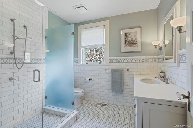 240 Monterey Avenue, Pelham, NY 10803