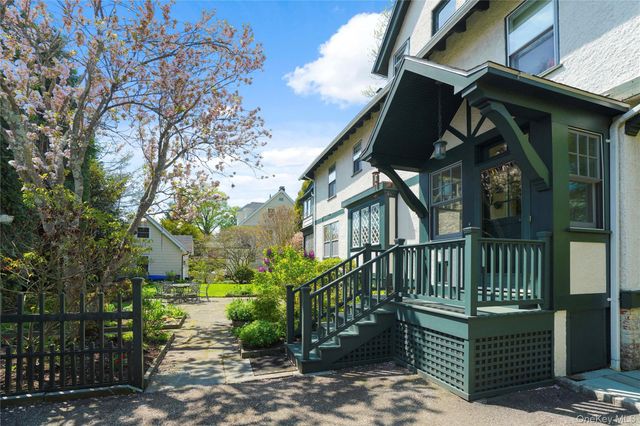240 Monterey Avenue, Pelham, NY 10803