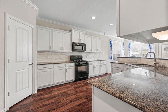 20418 Kittredge Drive, Humble, TX 77338