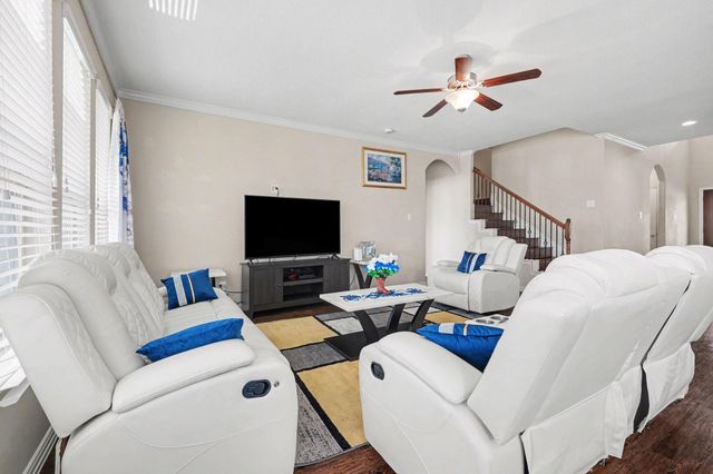 20418 Kittredge Drive, Humble, TX 77338