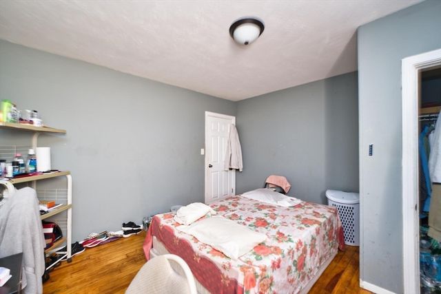 36 Kane St, New Bedford, MA 02740