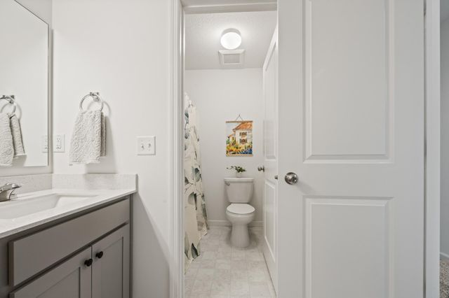 7161 Walnut Grove Way N, Maple Grove, MN 55311