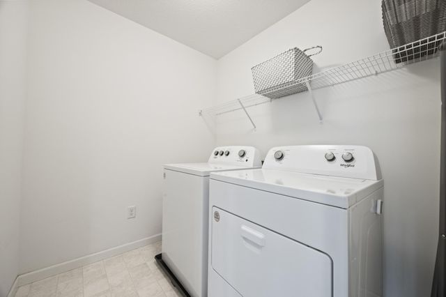 7161 Walnut Grove Way N, Maple Grove, MN 55311