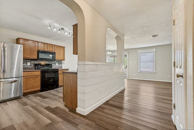 7331 Nebula Vly, San Antonio, TX 78252