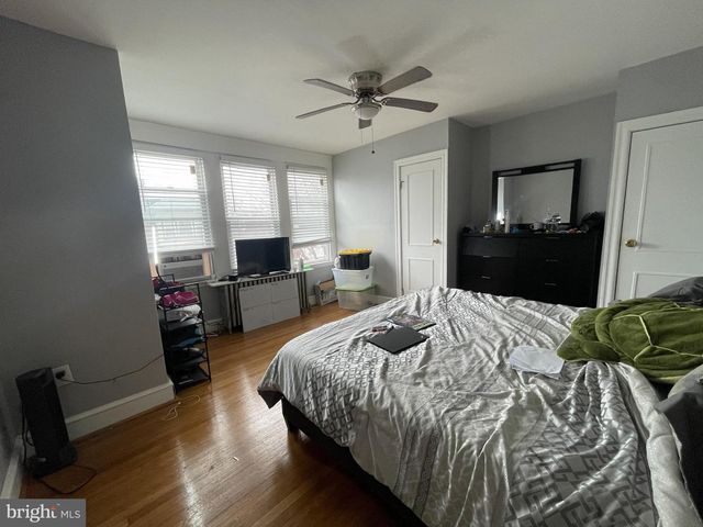 5435 WESTFORD RD, Philadelphia, PA 19120