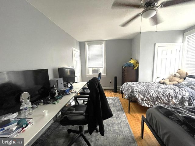 5435 WESTFORD RD, Philadelphia, PA 19120