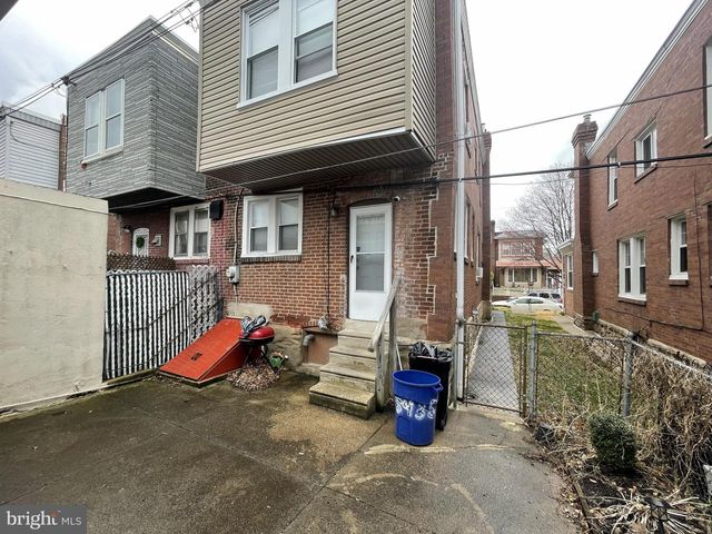 5435 WESTFORD RD, Philadelphia, PA 19120