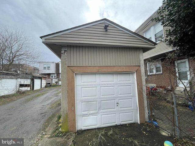 5435 WESTFORD RD, Philadelphia, PA 19120