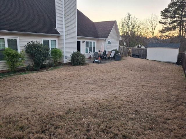 84 PEBBLE CREEK Drive, Newnan, GA 30265