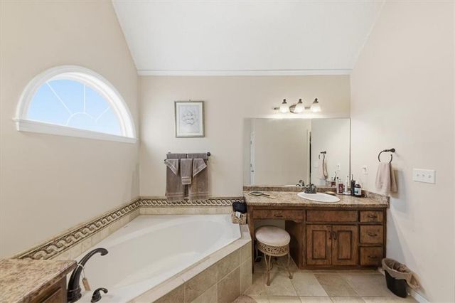 84 PEBBLE CREEK Drive, Newnan, GA 30265