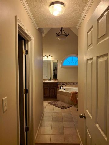 84 PEBBLE CREEK Drive, Newnan, GA 30265