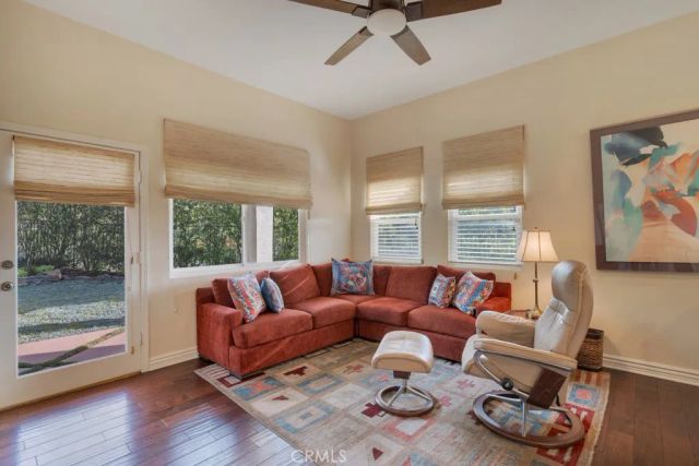 22420 Pinewood Court, Calabasas, CA 91302