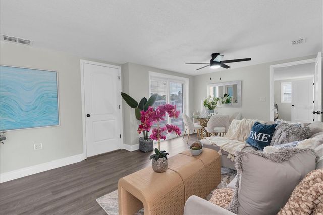 8007 MIMOSA DRIVE, Port Richey, FL 34668
