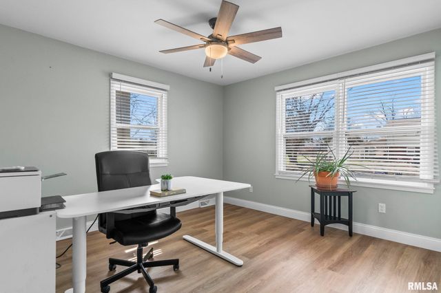 730 W WALNUT Street, Chatham, IL 62629