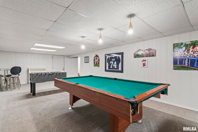 730 W WALNUT Street, Chatham, IL 62629