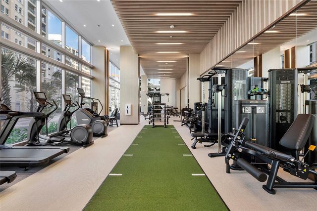 153 Seabreeze Boulevard 1203, Fort Lauderdale, FL 33304