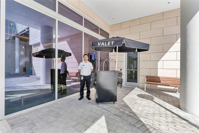 153 Seabreeze Boulevard 1203, Fort Lauderdale, FL 33304