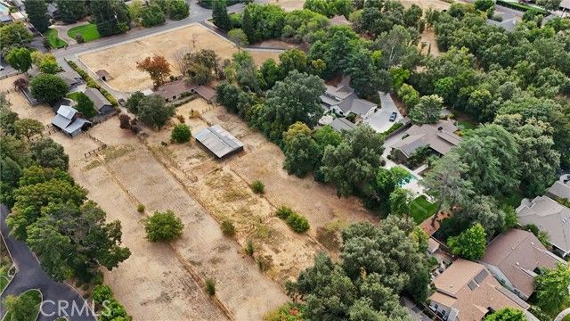 875 El Monte Avenue, Chico, CA 95928
