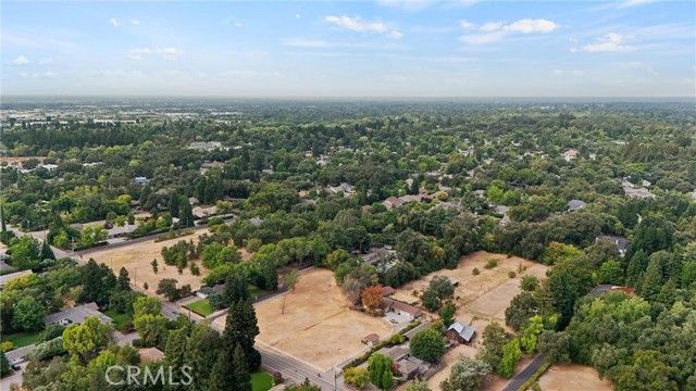 875 El Monte Avenue, Chico, CA 95928