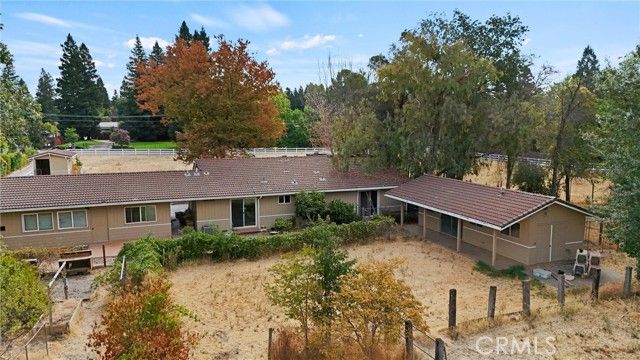 875 El Monte Avenue, Chico, CA 95928