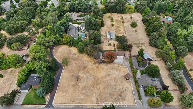 875 El Monte Avenue, Chico, CA 95928