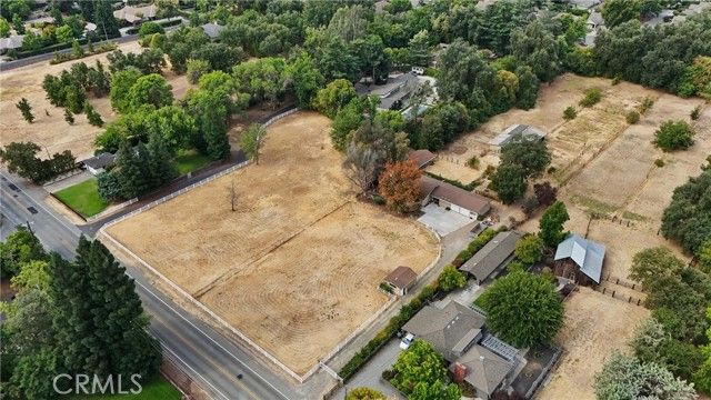 875 El Monte Avenue, Chico, CA 95928