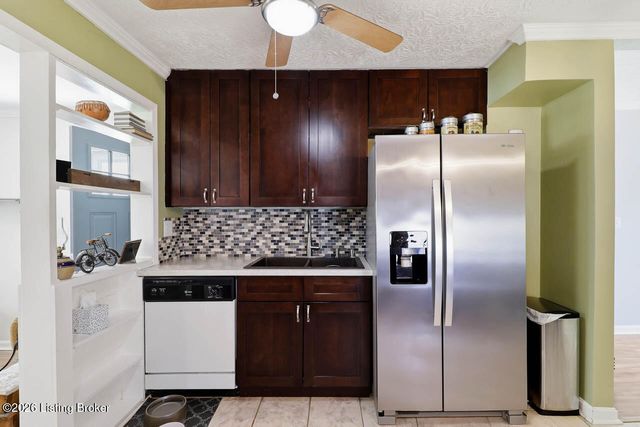 1357 Trinity Park Dr, Louisville, KY 40213