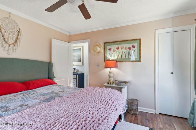 1357 Trinity Park Dr, Louisville, KY 40213