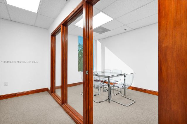 12550 Biscayne Blvd 304B, North Miami, FL 33181