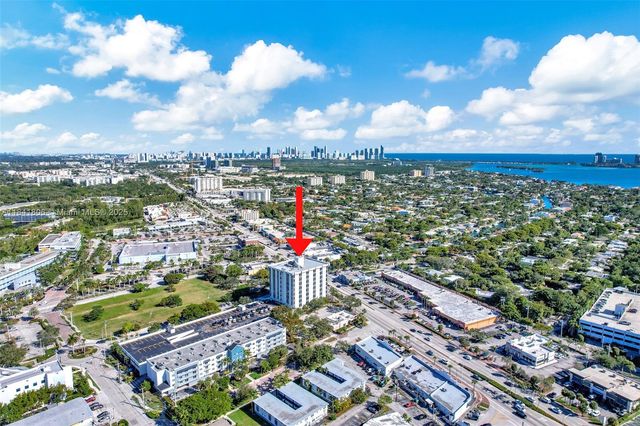 12550 Biscayne Blvd 304B, North Miami, FL 33181