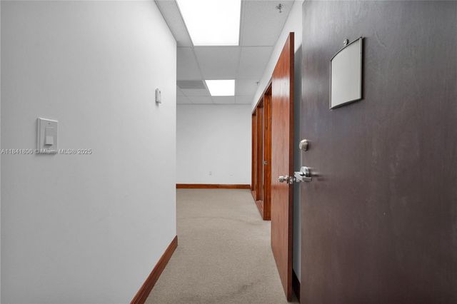 12550 Biscayne Blvd 304B, North Miami, FL 33181