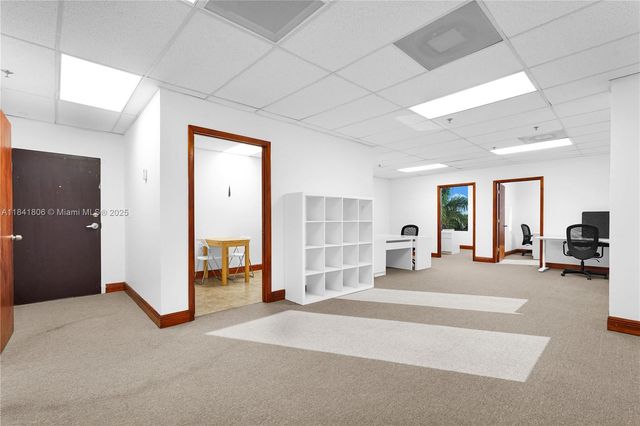 12550 Biscayne Blvd 304B, North Miami, FL 33181