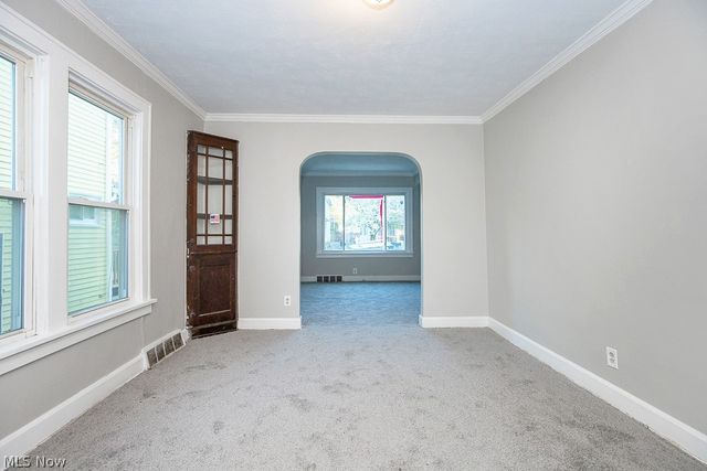 7610 Dearborn Avenue, Cleveland, OH 44102