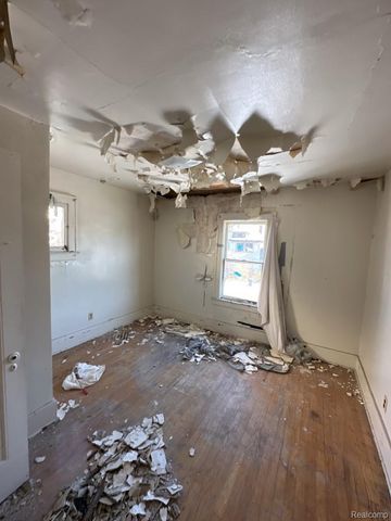 12245 Washburn Street, Detroit, MI 48204